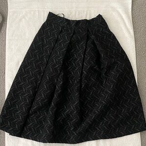 Elegant Zara Black Patterned Skirt